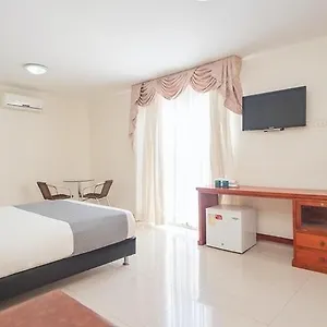 Rivera Del Mar Hotel